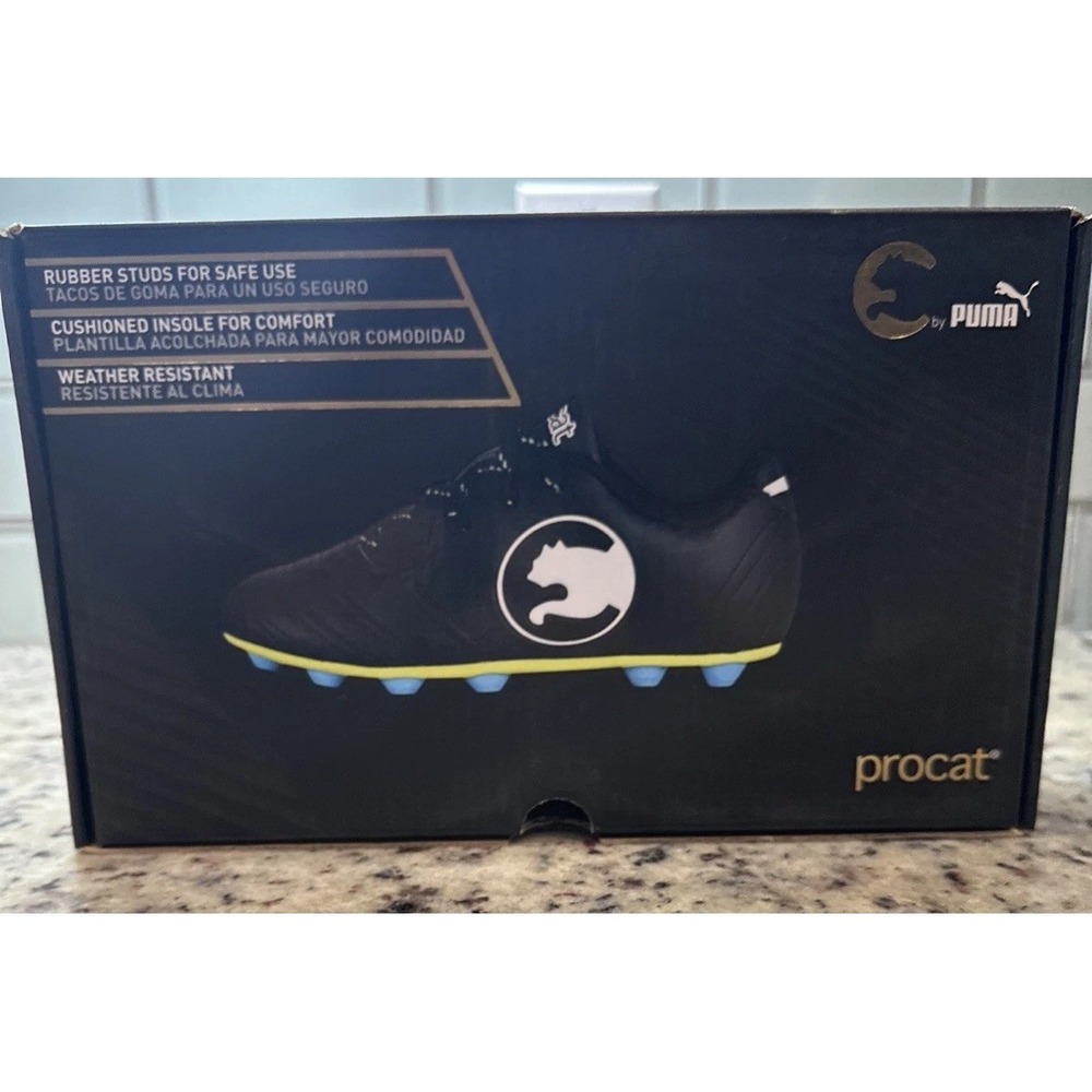 New Youth ProCat Size 13 Pitch Soccer Cleat Black And White
